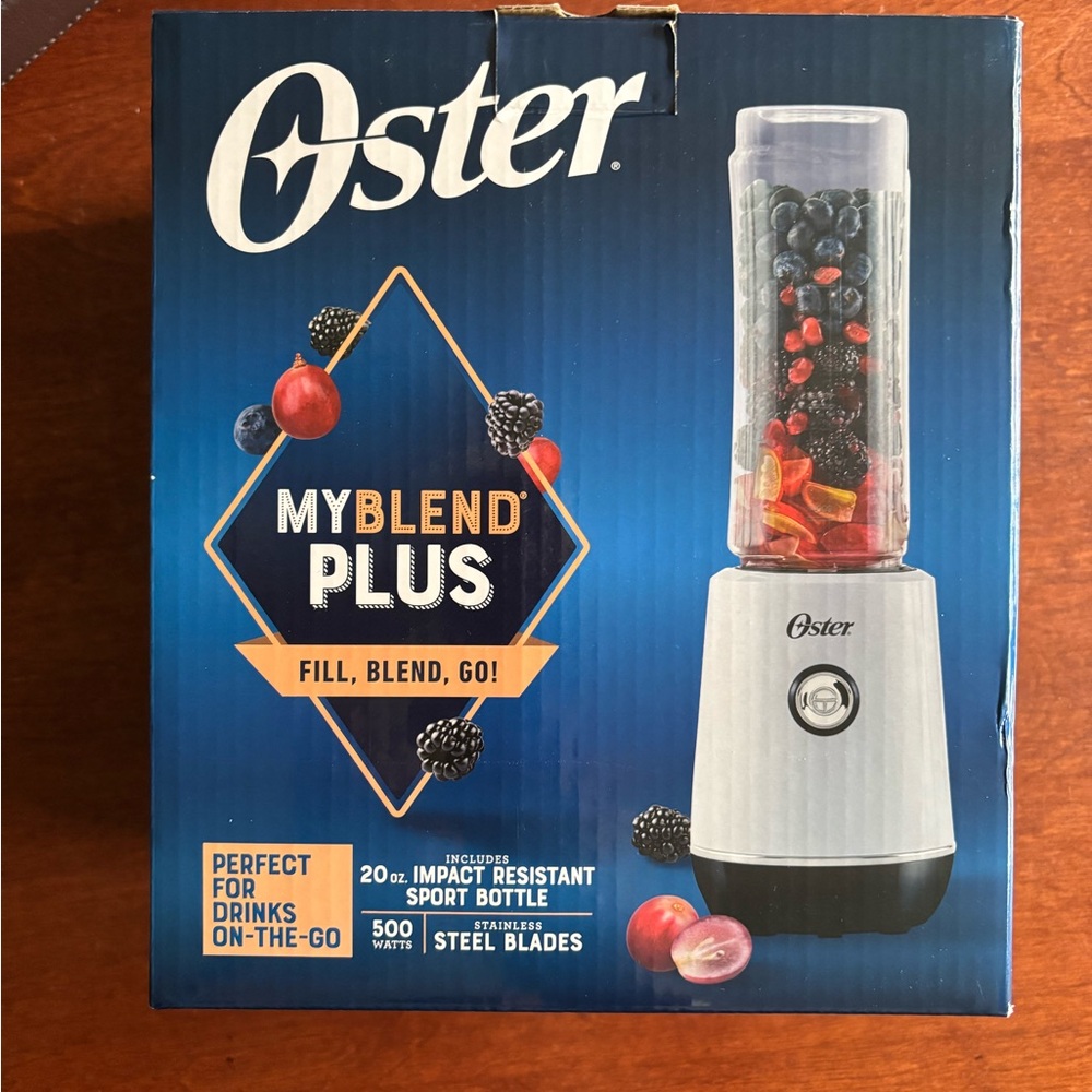 Oster White Personal Blender with Sport Bottle